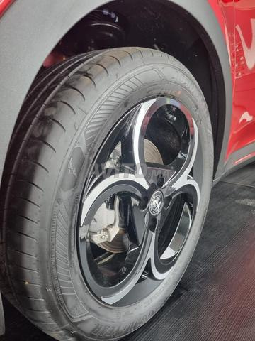 Alfa Romeo Junior Hybride Automatique 2025