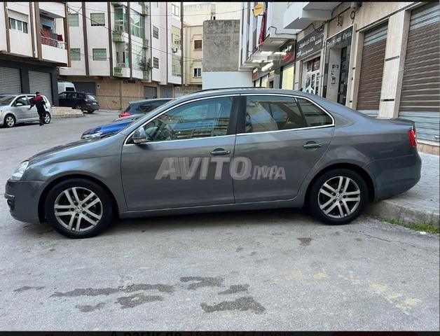 Volkswagen Jetta à vendre - 2
