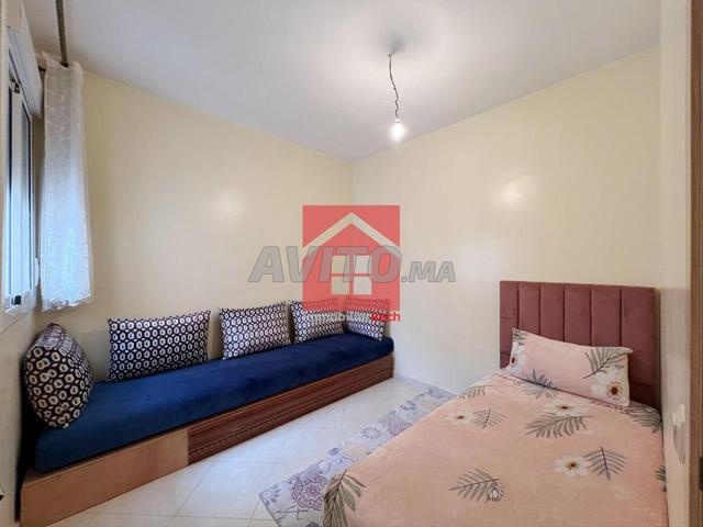 Chambre à louer dans un appartement meublé pour fille