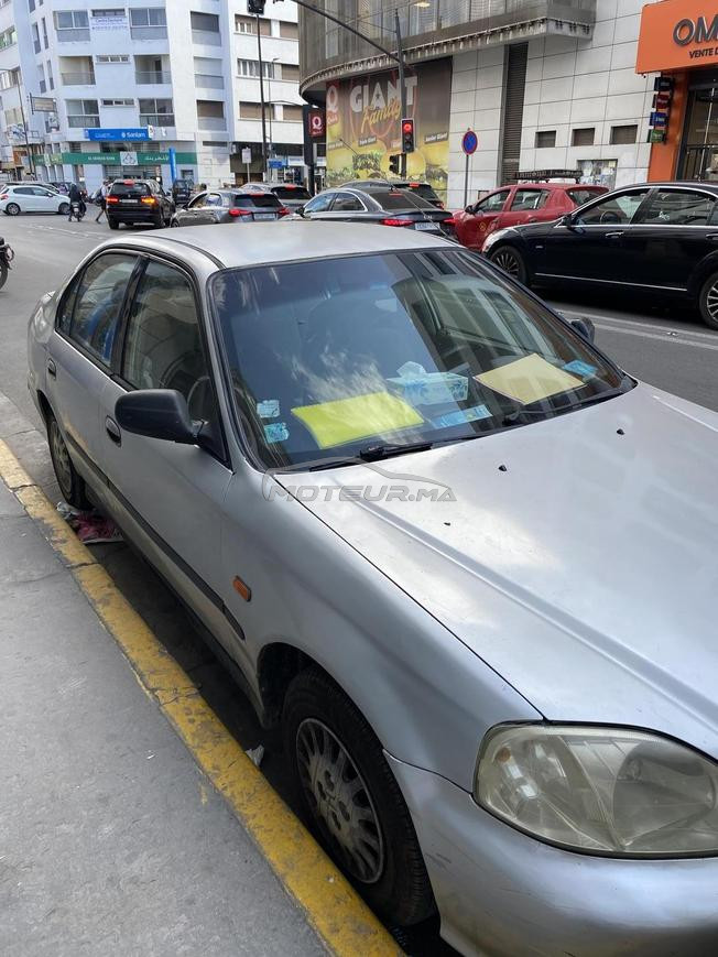 Honda Civic Essence Manuelle 1999 à Temara