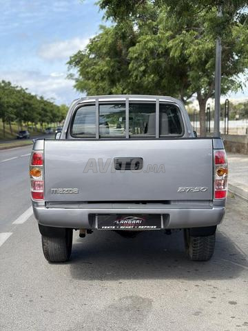 Mazda BT-50 4x4 modèle 2010 à Rabat - 2