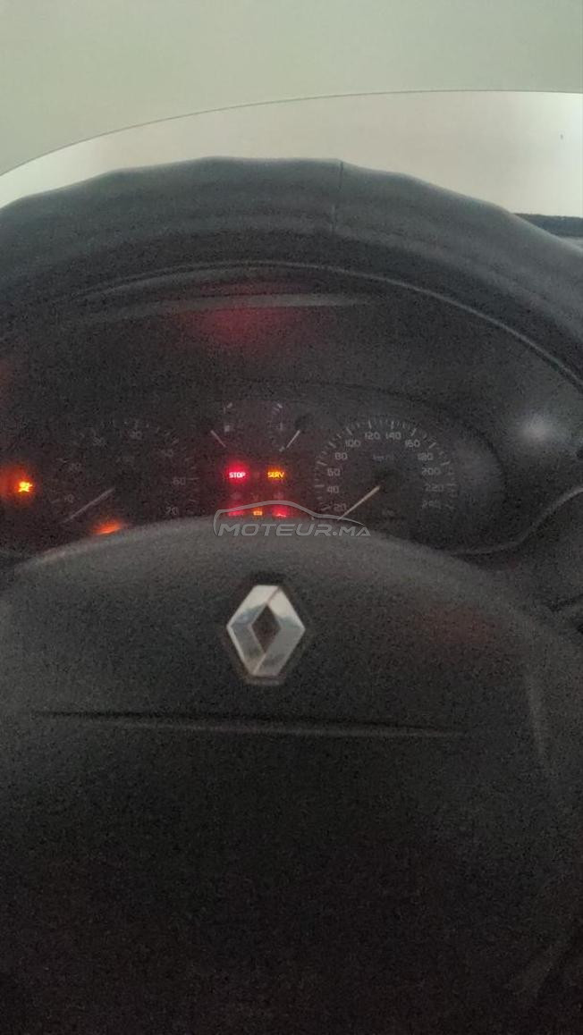 Renault Scenic Diesel Manuelle 2000 à Agadir