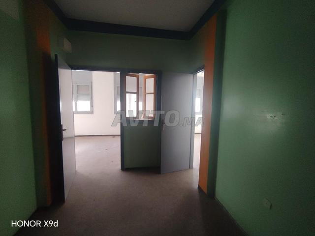 BUREAU 1ER ÉTAGE FACE MOSQUÉE TARIK BERNOUSSI 96M² - 2