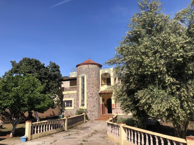 Villa à vendre à Amsa – Proche de la plage