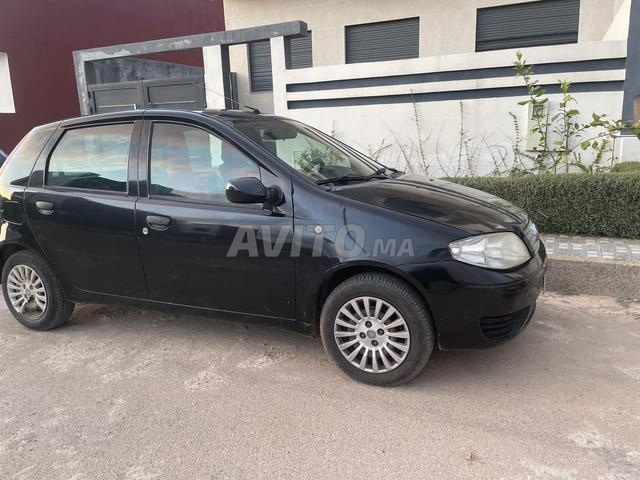 Fiat Punto Essence - 2