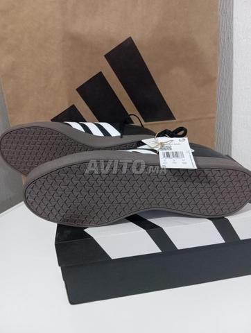 Adidas Original 42 jdida b lcartona  - 2