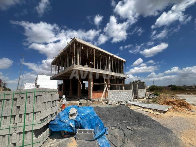 Vente villas à Bouskoura brut