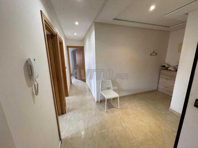 Appartement neuf très ensoleillé à Calif - 2