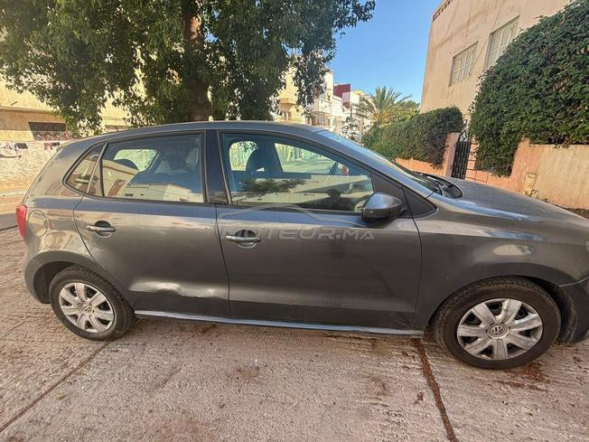 Volkswagen Polo Essence Manuelle 2011 à Agadir