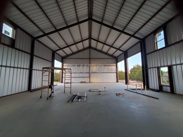 Hangar à louer