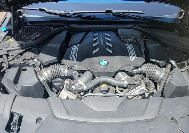 BMW 750Li Xdrive 2021