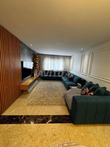Appartement vide à louer sur Avenue Annakhil - 2