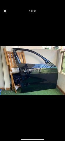 Porte presque neuve BMW X1 modèle 2024 - 2
