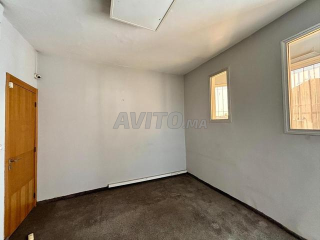 BUREAU / APPARTEMENT