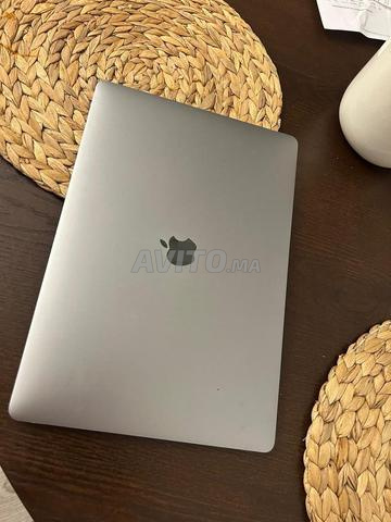 Mac book Pro 2017 16 Go