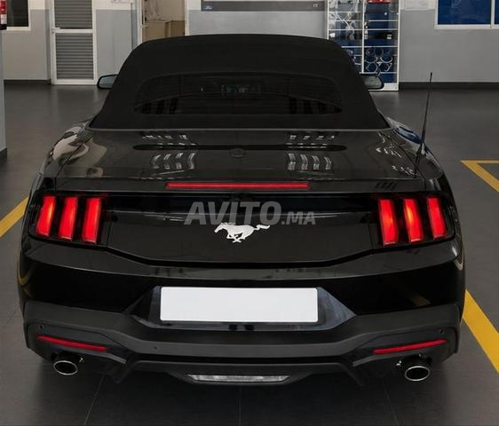Ford Mustang Cabriolet Automatique 2024
