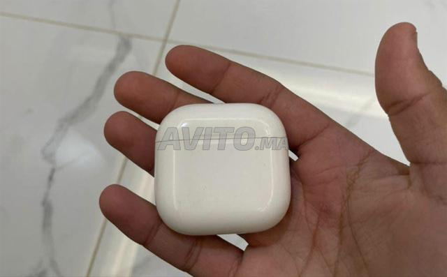 سماعات آبل AirPods 4 كالجديدة - 2