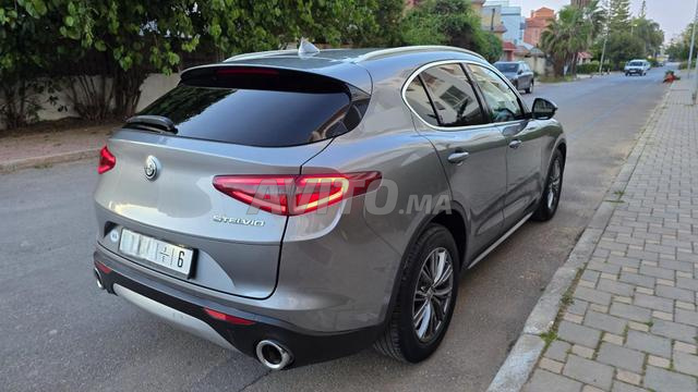 Alfa Romeo Stelvio - 2