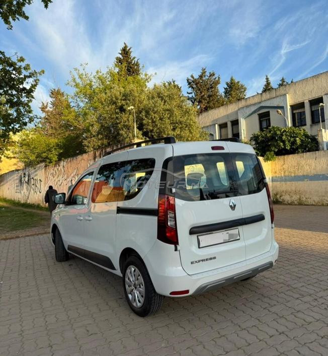 Renault Express 