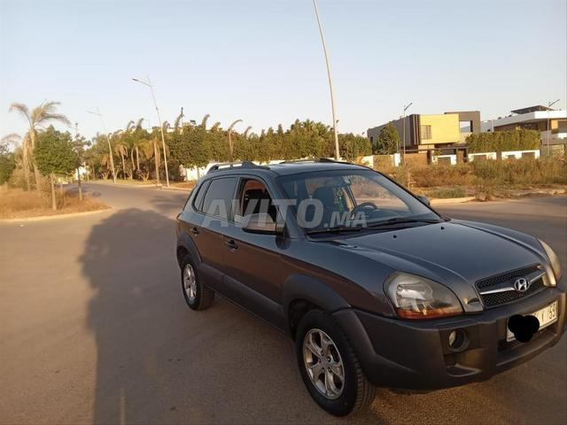 Hyundai Tucson - 2