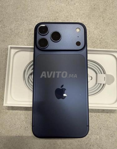 iPhone 17 Pro Max 512giga **Neuf**
