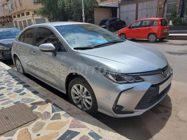 Toyota Corolla - 2