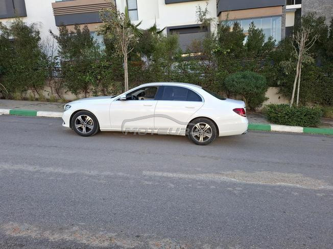 Mercedes E 220