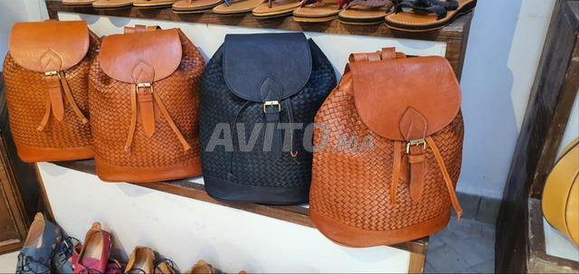 Sac à dos portefeuille en cuir véritable authentique à vendre à Fès - 2