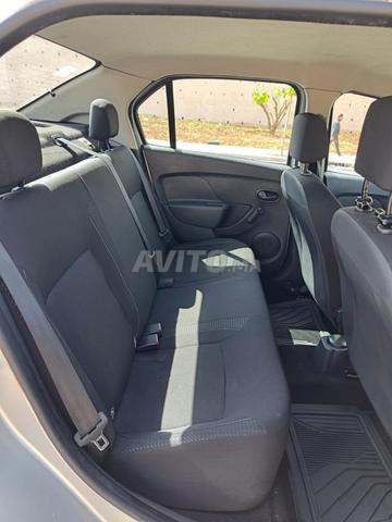 Dacia Logan Diesel Manuelle 2017 à Fès - 2