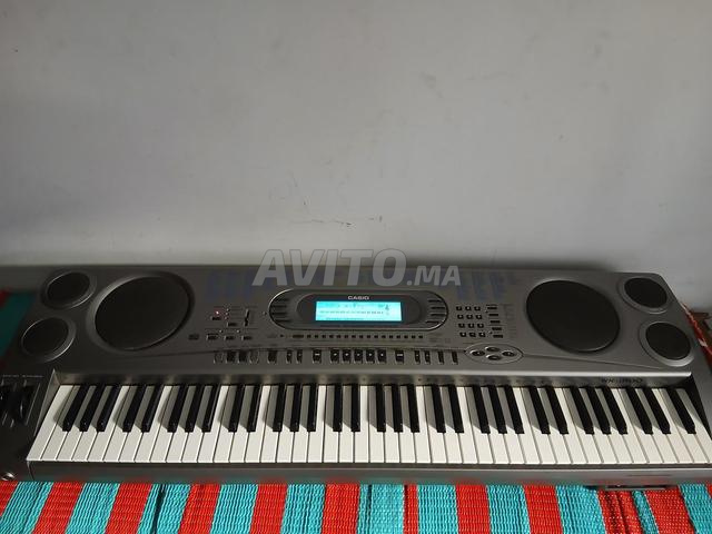 Piano Casio 76 touches - 2