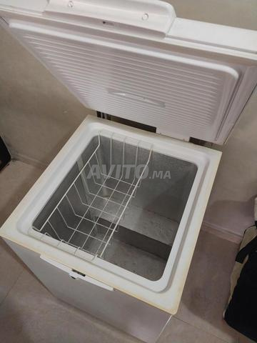 Congélateur coffre posable Whirlpool 138 litre - 2