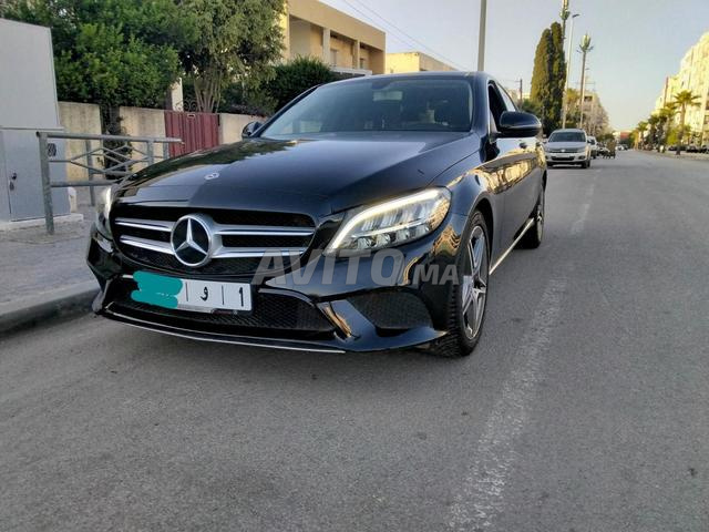 MERCEDES 220 EXCELLENT ÉTAT 2019