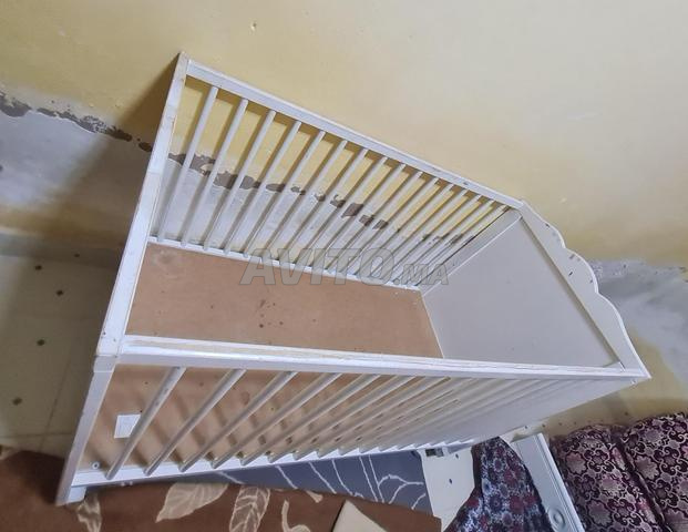 Lit bébé à vendre à Beni Mellal. - 2