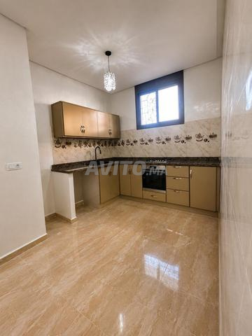 Appartement moderne non meublé à louer - 2