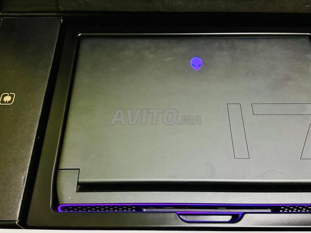 كمبيوتر محمول للألعاب Alienware 17 R5
