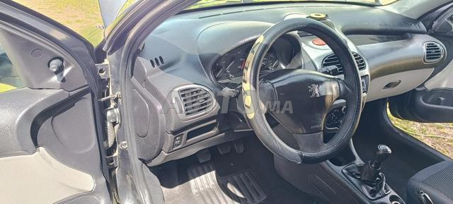 Voiture d'occasion - 2