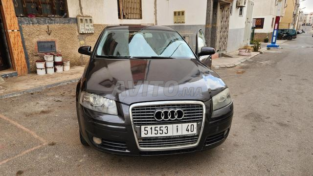 Audi A3 de 2006 en bon état.