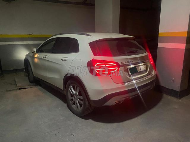 Mercedes GLA 180