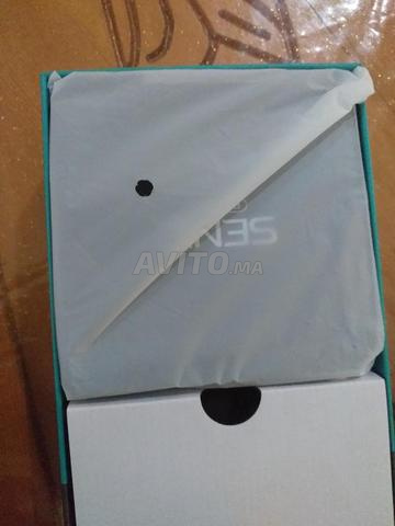 Boîtier TV Android neuf - 2