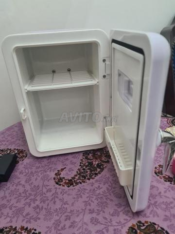 Micro frigo de chambre. - 2