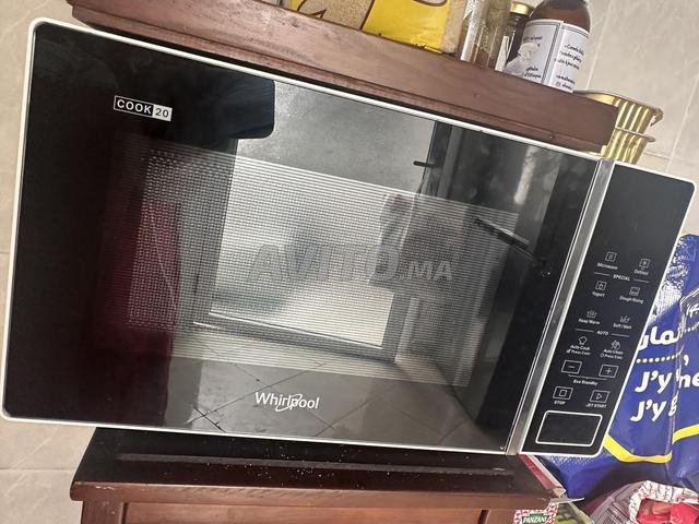 Micro-ondes très bon état