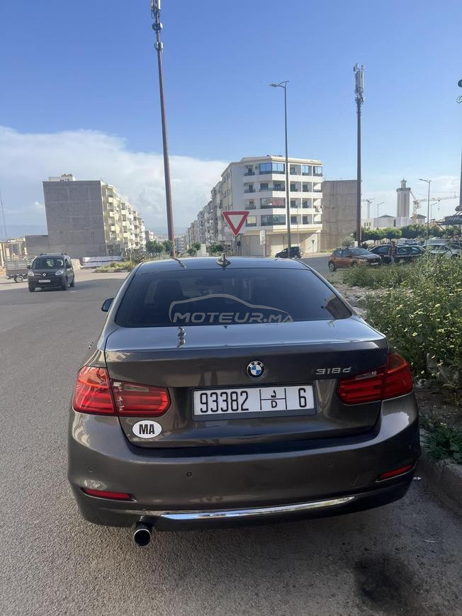 BMW Série 3 Diesel Automatique 2012 à Fès