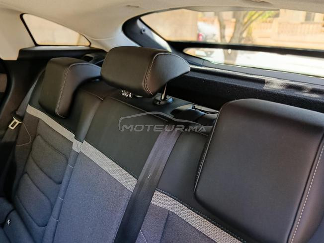 Une très belle voiture d'occasion 