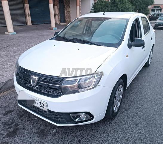 Dacia Logan Diesel Manuelle 2019 à Essaouira - 2