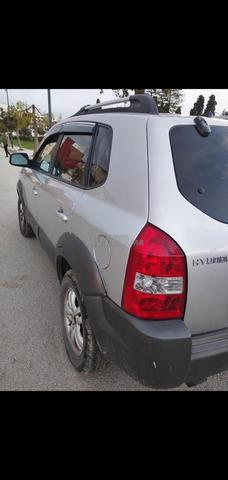 Hyundai Tucson - 2