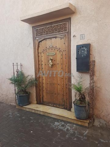 باب الذباغ على بعد 10 دقائق من ساحة جامع الفنا