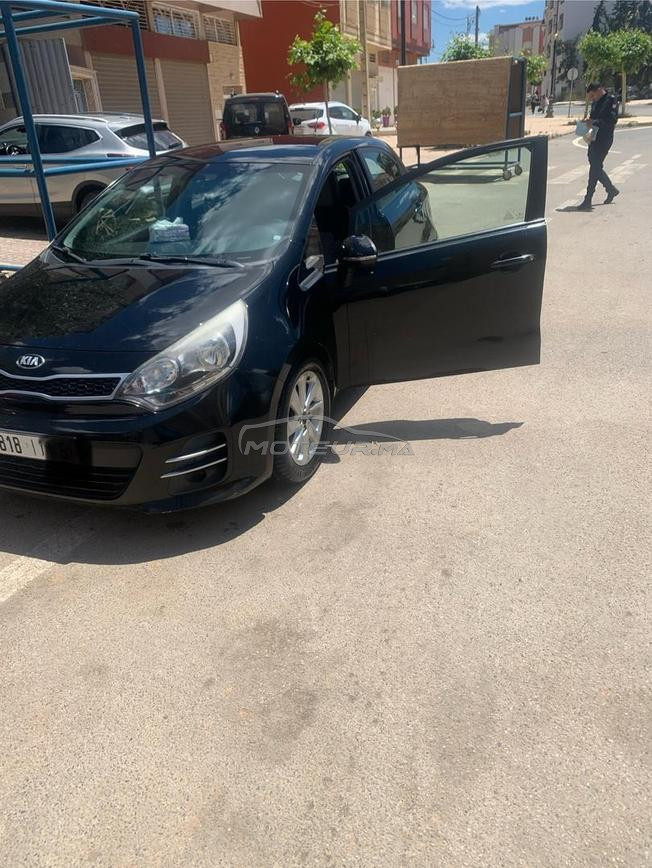 Kia Rio 2016 très belle voiture 