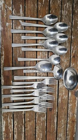 Ensemble de couverts de cuisine - 2