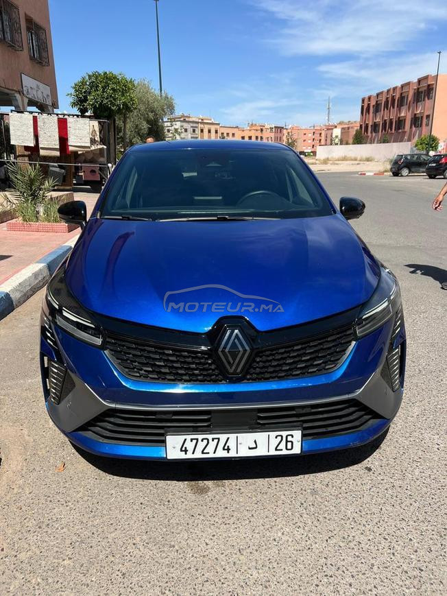  1ere main  23000km  Full option diesel  Prix 19