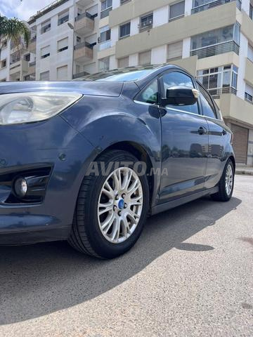 Voiture Ford C-Max Titanium 2014 à vendre - 2